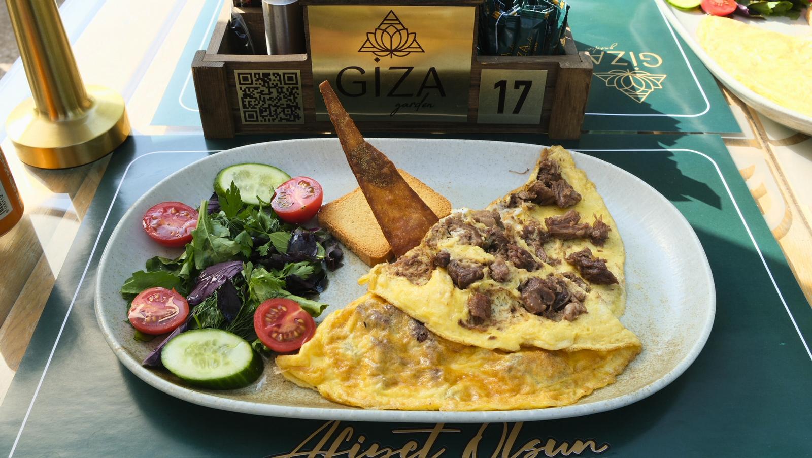 Kavurmalı Omlet